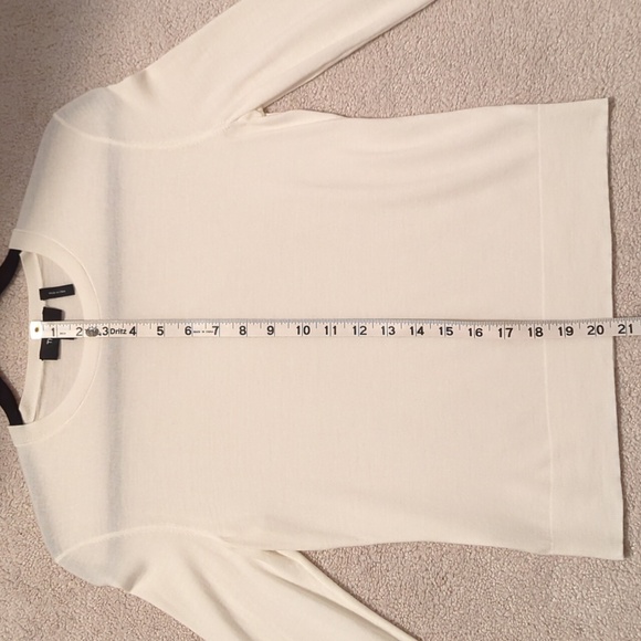 Theory crewneck long sleeve sweater regal wool ivory XS/S - Picture 8 of 9